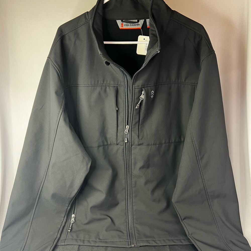 Free Country men’s zip up black jacket size xxL great condition